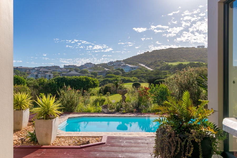 4 Bedroom Property for Sale in Pezula Golf Estate Western Cape